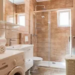 Apartament Anita-luxury Three Bedroom With Terrace *