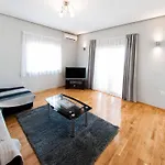 Anita-luxury Three Bedroom With Terrace Apartament Split
