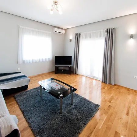 Anita-luxury Three Bedroom With Terrace Apartment Split